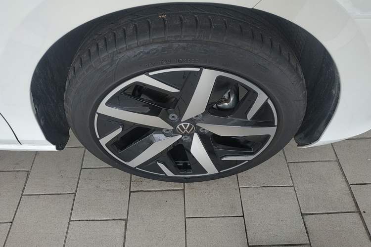 Used Volkswagen Lamando 2025 Lavida L 280TSI DSG Cool & Spicy Edition