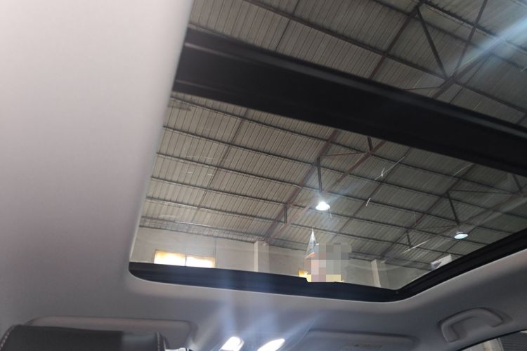 Used CHANGAN UNI-K 2024 2.0T Two-Wheel Drive Global Edition Headliner