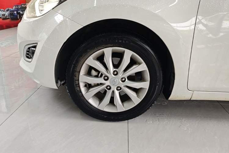 Used Hyundai Elantra (5th Generation / Langdong) 2016 1.6L Automatic Prestige Model