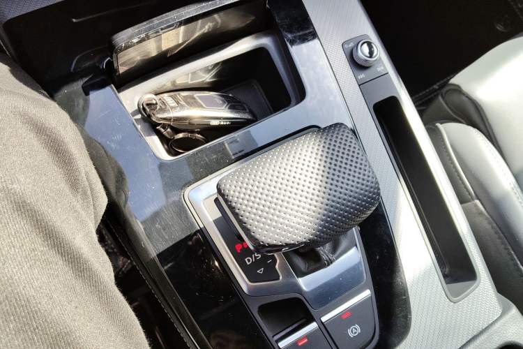 Used Audi Q5L 2025 40 TFSI Luxury Dynamic Edition
