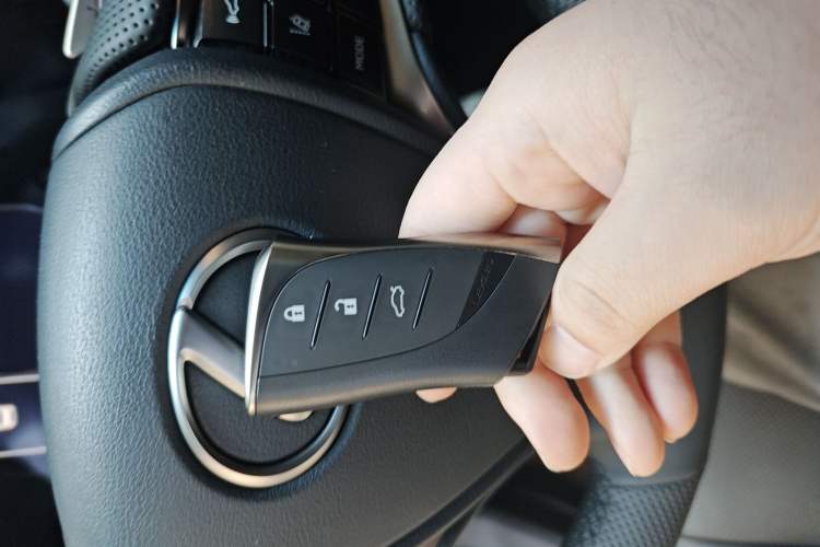 Used Lexus ES 2021 200 Excellence Edition
