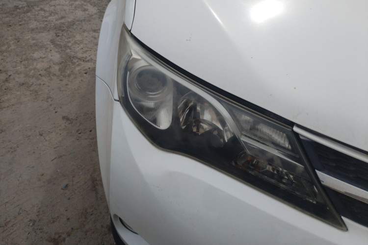 Used Toyota RAV4 2013 2.0L CVT Four-Wheel Drive New Edition
