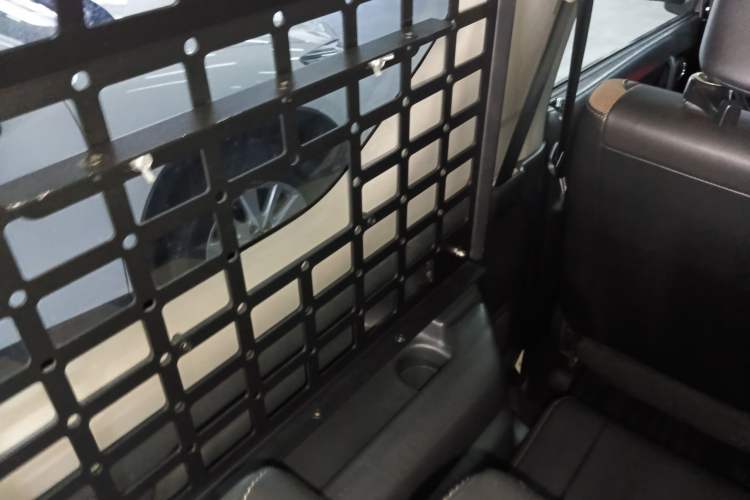 Used Suzuki Jimny 2015 1.3 AT Mode3 Navigation Edition