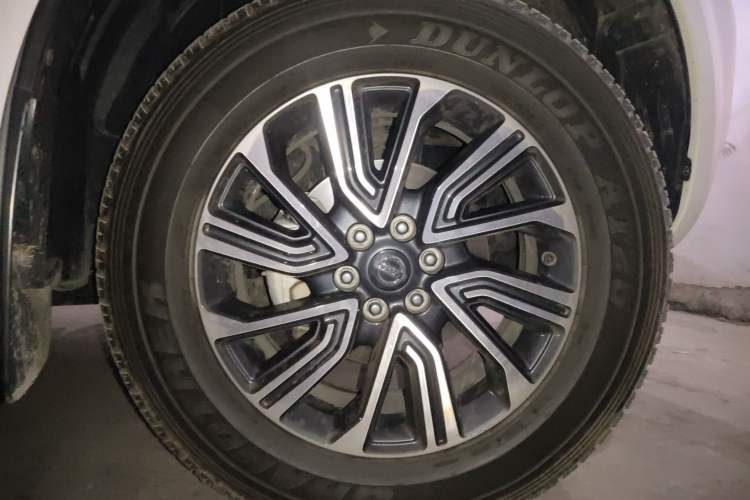 Used Nissan Terra 2020 2.5L XL Upper 4WD Automatic Four-Wheel Drive Luxury Edition