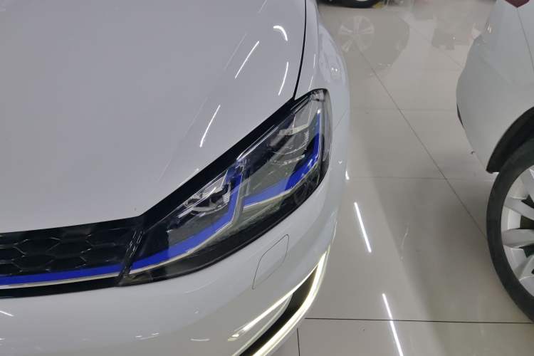 Used Volkswagen Golf Pure Electric 2020 Chari