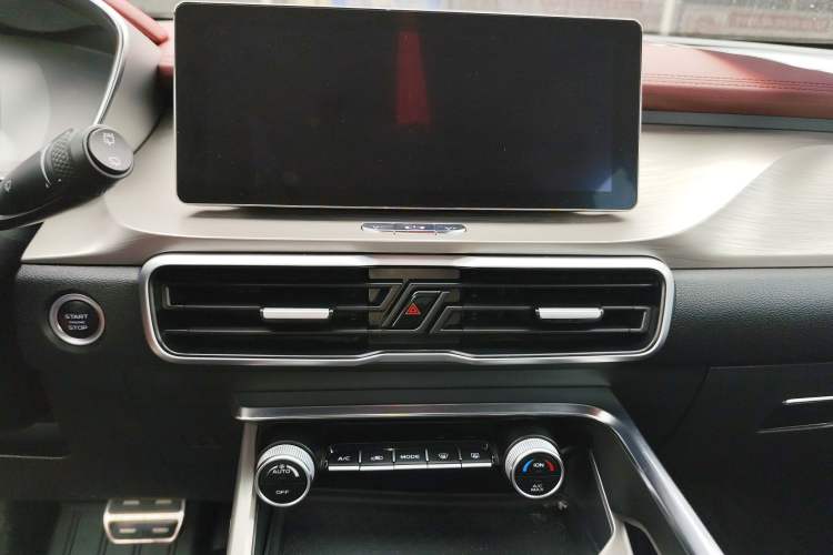 Used Geely Auto Coolray 2019 Sport Model 260T DCT Patrol China V Standard