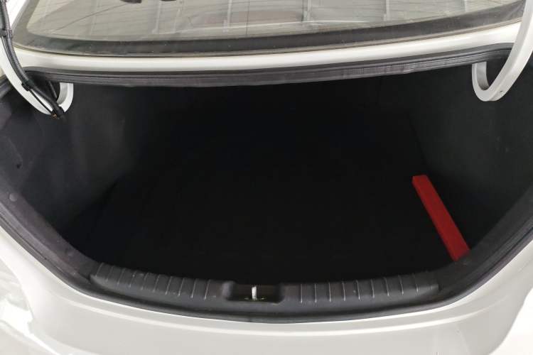 Used Hyundai Elantra (6th Generation / Lingdong) 2016 1.6L Automatic ZhiXuan – Elite Version
