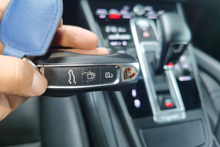 Used Porsche Cayenne E-Hybrid 2020 Cayenne E-Hybrid 2.0T