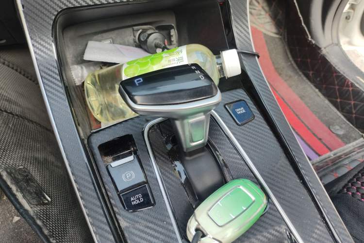 Used Hyundai ix25 2020 1.5L CVT DLX Prestige Version Gear Lever