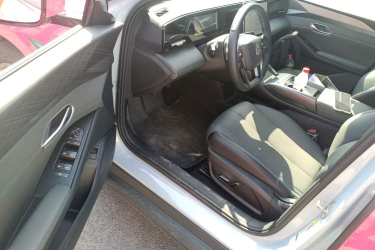 Used BYD Qin L 2025 EV 545KM Beyond Version