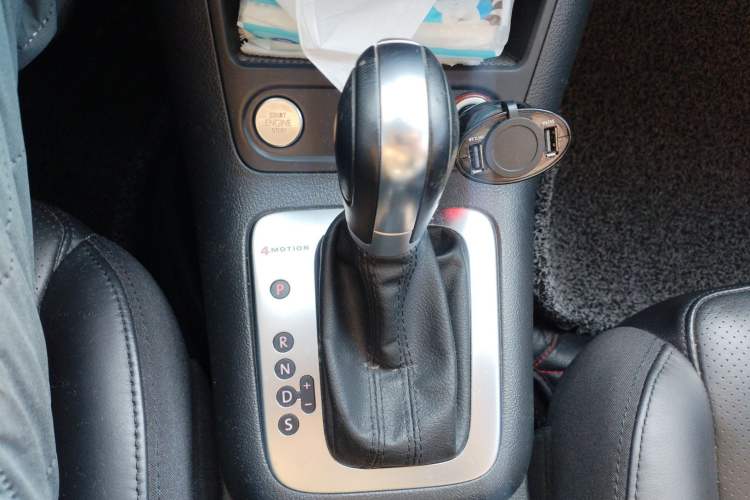 Used Volkswagen Tiguan 2015 1.8TSI Automatic All-Wheel-Drive Luxury Model