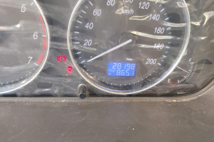 Used BAIC Weiwang M30 2015 1.5L Basic Version DAM15 Odometer Close Up