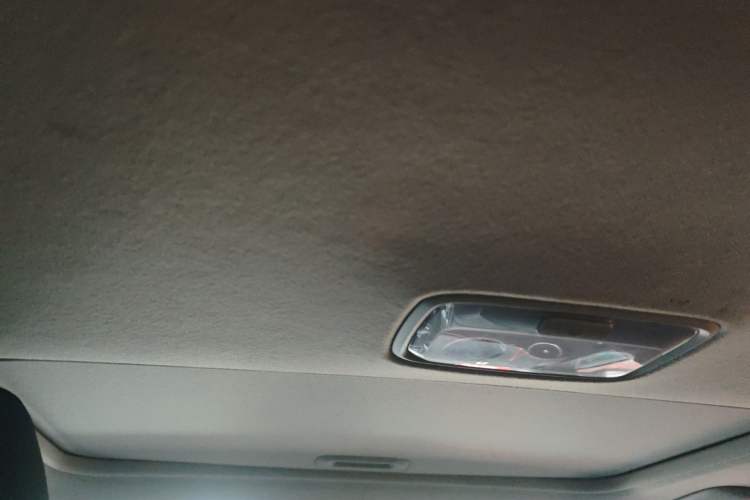 Used Kia K3 2021 Revised 1.5L CVT Fashion Edition Headliner