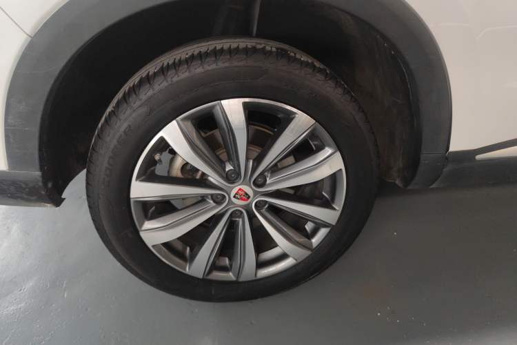Used Roewe RX5 MAX 2019 300TGI Automatic 4G Connect Luxury Edition Right Rear Wheel Hub