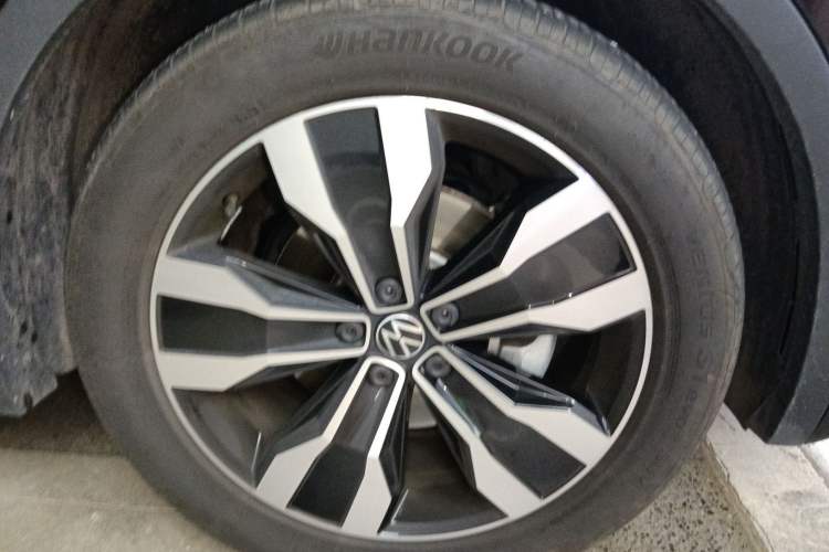 Used Volkswagen Tiguan L 2024 380TSI Automatic All-Wheel Drive R-Line Enhanced 7-Seater