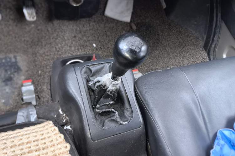 Used Wuling Rongguang 2012 1.2L Extended Basic Version LJY