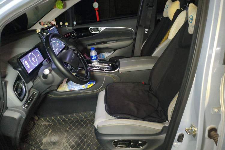 Used AION V 2023 Plus 70 Smart Tech Edition Lithium Iron Phosphate
