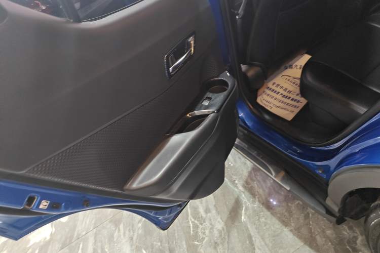 Used Toyota IZOA 2021 Dual-Motor 2.0L Yi Xing Edition
