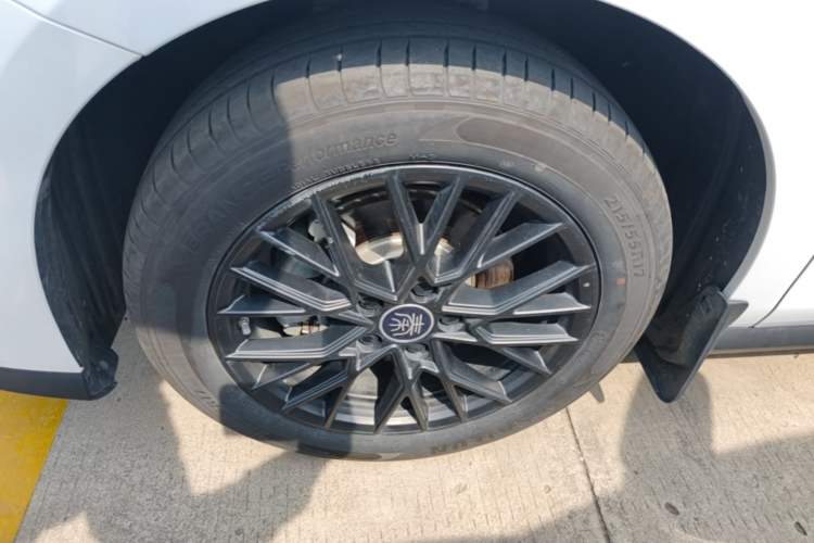 Used BYD Qin PLUS 2025 EV Smart Drive Edition 510KM Leading Model
