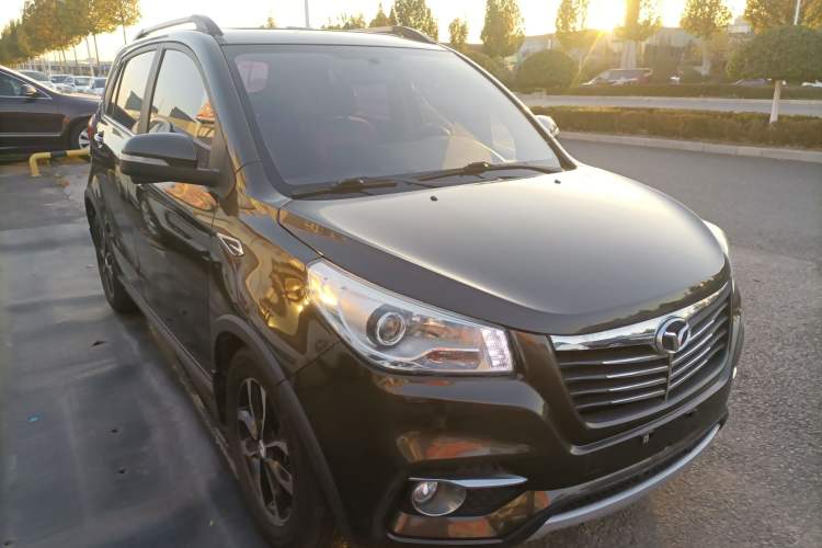 Used FAW Yingzhi G3 2016 G3S 1.5L CVT Luxury Navigation Edition
