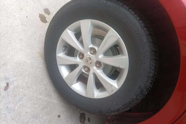 Used MG 3 2016 1.3L AMT Comfort Edition Right Rear Wheel Hub