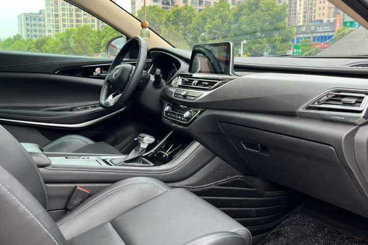 Used CHANGAN Ruicheng CC 2021 Blue Whale Edition 1.5T DCT Luxury Model