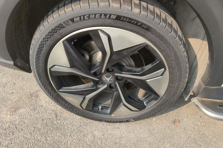 Used ARCFOX Alpha T 2021 653S+ 160kW
