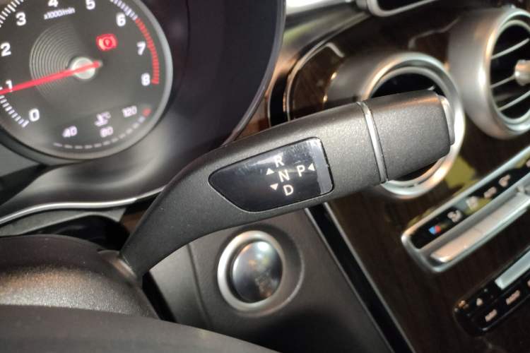 Used Mercedes-Benz GLC 2019 Facelift GLC 260 L 4MATIC Luxury Model