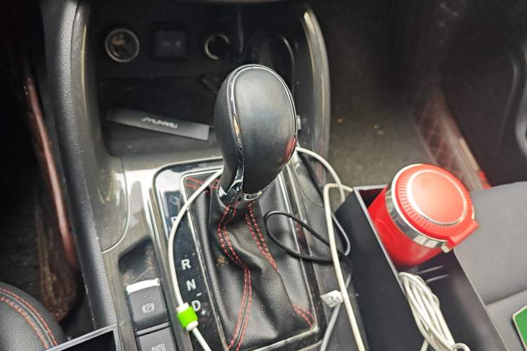 Used Changan CS75 2017 Shangkui Edition 1.5T Automatic Fengyue Model