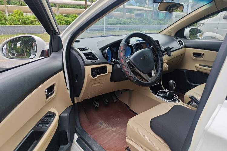 Used Chery E3 2013 1.5L Manual ZhiShang Model
