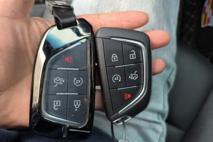 Used Cadillac CT5 2022 28T Luxury Edition Vehicle Key