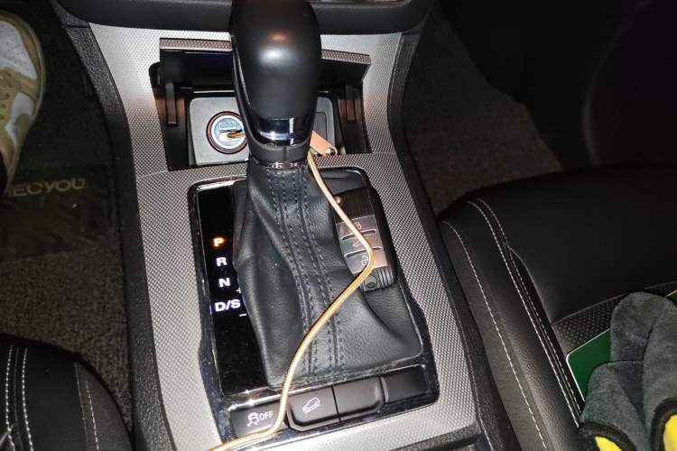 Used Roewe RX5 2020 20T Automatic 4G Connected Million Edition