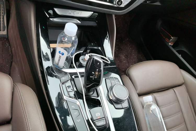 Used BMW X4 2021 xDrive 25i M Sport Night Edition package Gear Lever