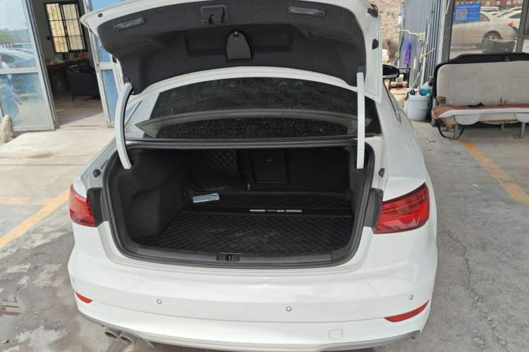 Used Audi A3 2018 30th Anniversary Edition Limousine 35 TFSI Fashion Model