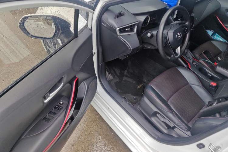 Used Toyota Levin 2021 185T CVT Sport Edition Interior 3