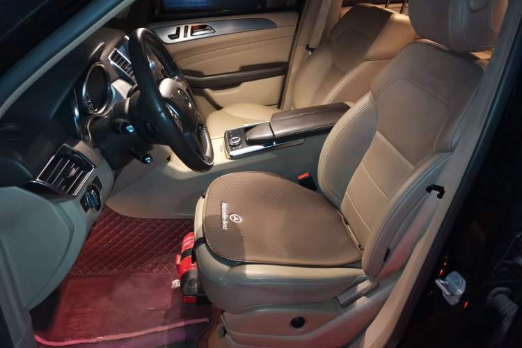 Used Mercedes-Benz M-Class 2014 ML 320 4MATIC