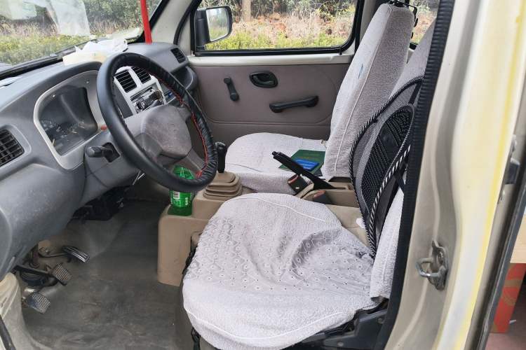 Used CHANGAN KAICHENG Star 2009 1.0L-SC6363B4-JL465Q Left Front Seat