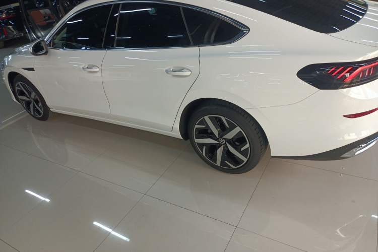 Used Volkswagen Lamando 2024 Lavida L 280TSI DSG Cool & Spicy Edition
