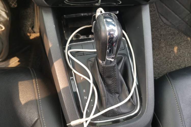 Used Volkswagen Sagitar 2015 1.6L Automatic Comfort Model