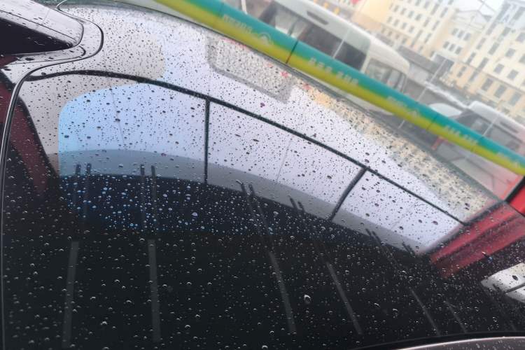 Used Xiaomi Auto YU7 2025 Ultra-Long Range High-Performance All-Wheel-Drive Max Edition Roof