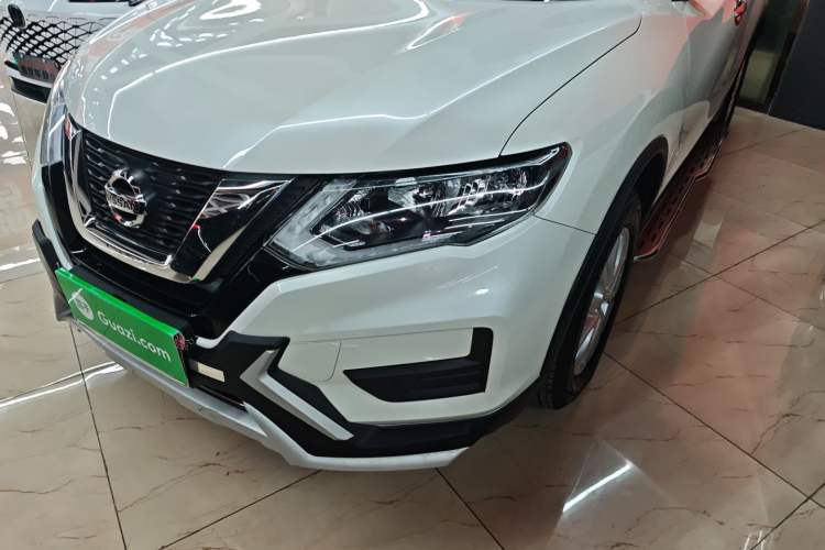 Used Nissan X-Trail 2023 Classic 2.0L Two-Wheel Drive Smart Connect & Comfort Edition