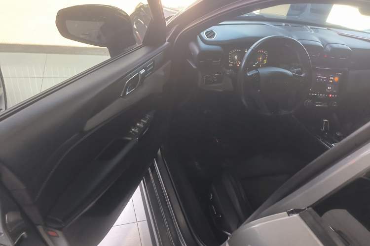 Used Lynk & Co 03 2022 2.0TD DCT JingPro