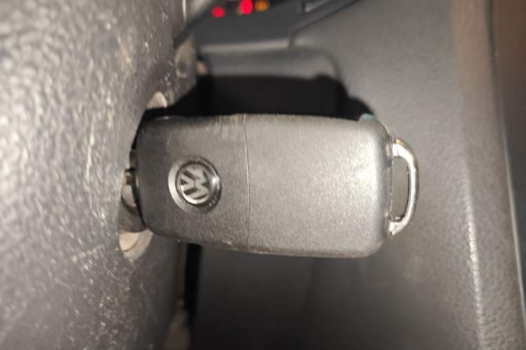 Used Volkswagen Sagitar 2014 1.6L Automatic Comfort Model
