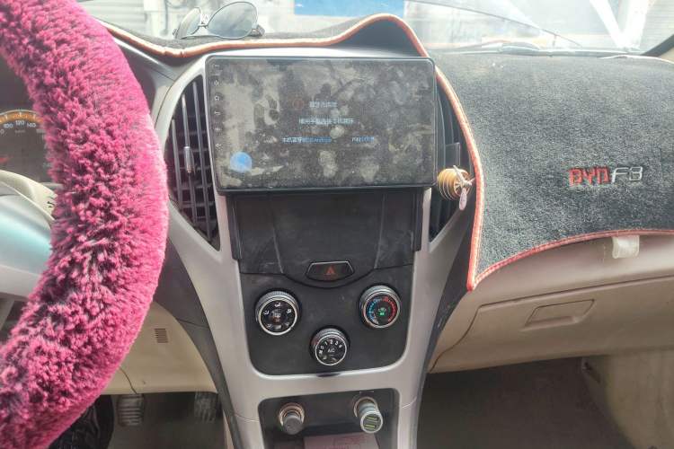 Used BYD F3 2014 1.5L Manual Luxury Model Audio And AC Panel