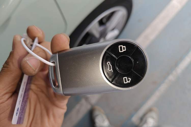 Used ORA Good Cat 2023 401 km Standard Range Luxury Version Ternary Lithium
