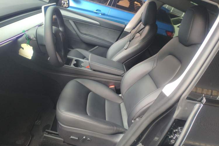 Used Tesla Model Y 2024 Rear-Wheel-Drive Version Left Front Seat