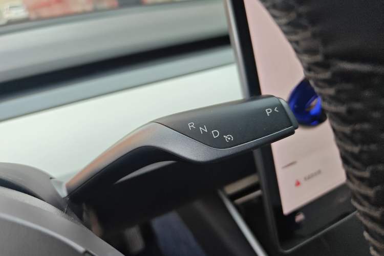 Used Tesla Model 3 2019 Long-Range All-Wheel-Drive Version