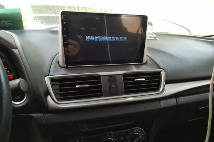 Used Mazda 3 Axela 2017 Sedan 1.5L Automatic Comfort Model Emission Standard China V