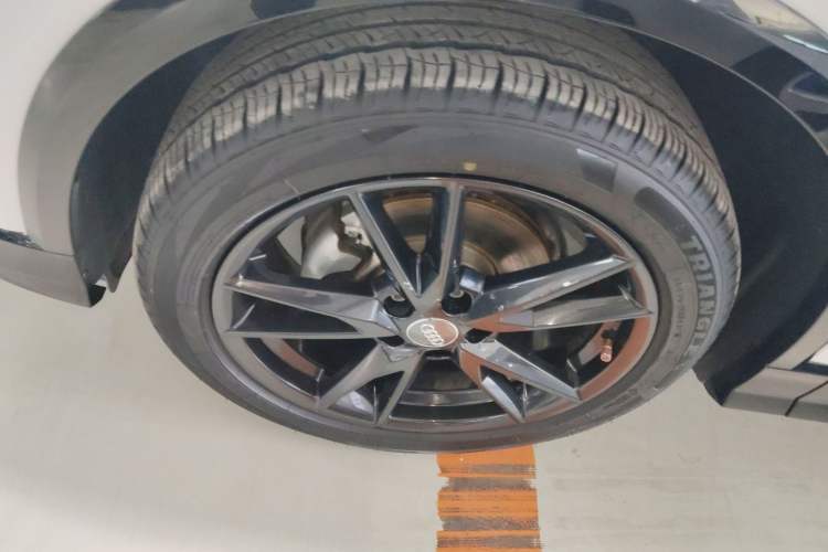 Used Audi Q2L 2018 35 TFSI Launch Exclusive Edition China V