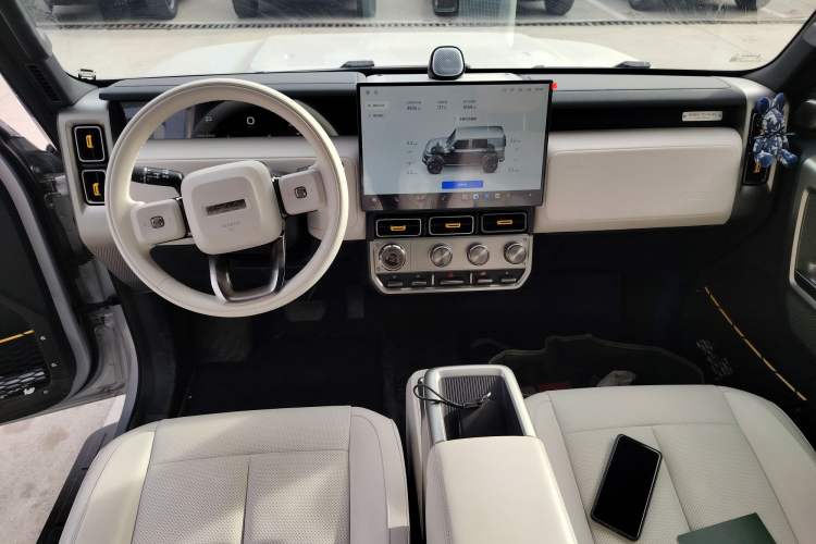 Used iCAR V23 2025 550 Two-Wheel Drive Intelligent Driving Version Center Console